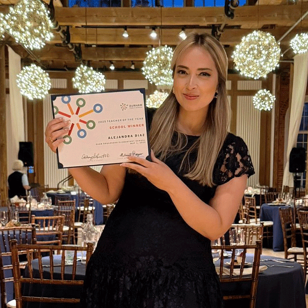 Alejandra_Diaz-circle